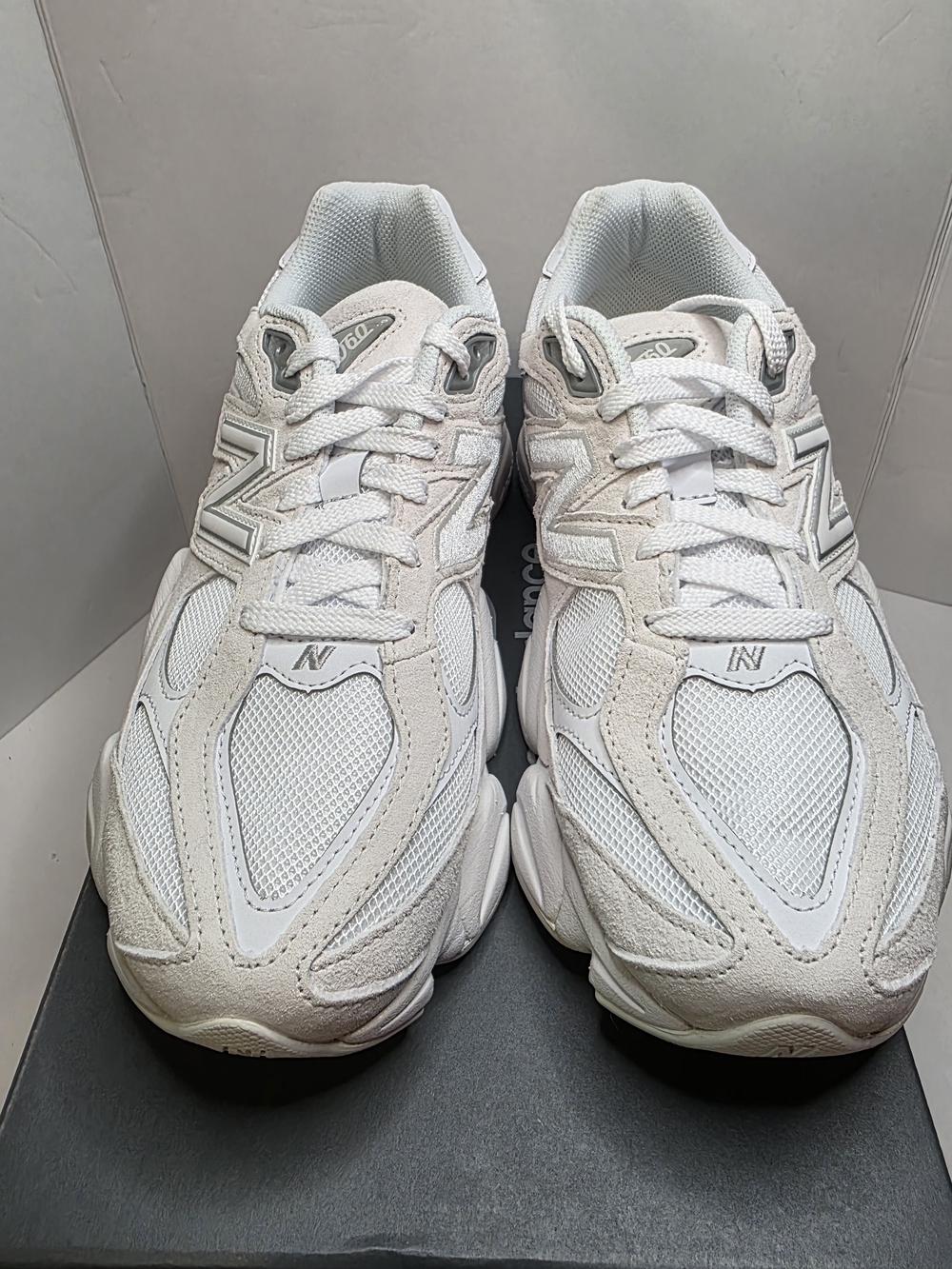 New Balance 9060 Reflection White Mens 7.5 Womans 9 - Picture 4 of 8